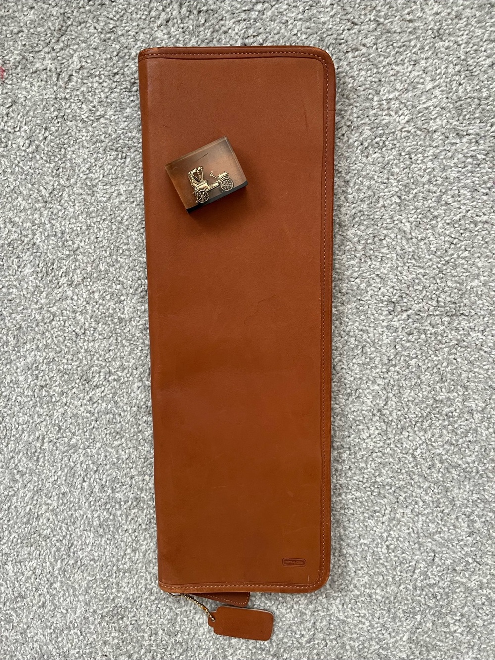 Coach Vintage Mens Travel Tie Holder & Unbranded Vintage Acrylic Paperweight